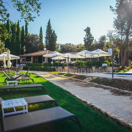 Park za odmor Luxury Glamping Porto Bus