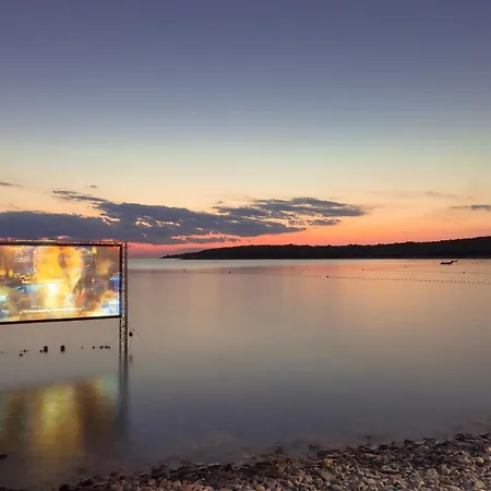 База отдыха Luxury Glamping Porto Bus
