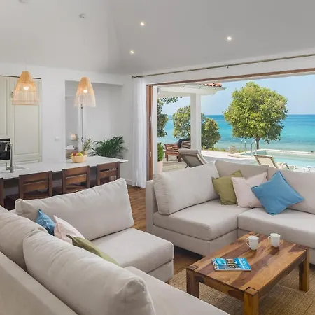 Resort Luxury Glamping Porto Bus