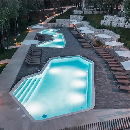 Luxury Glamping Porto Bus База отдыха 5*